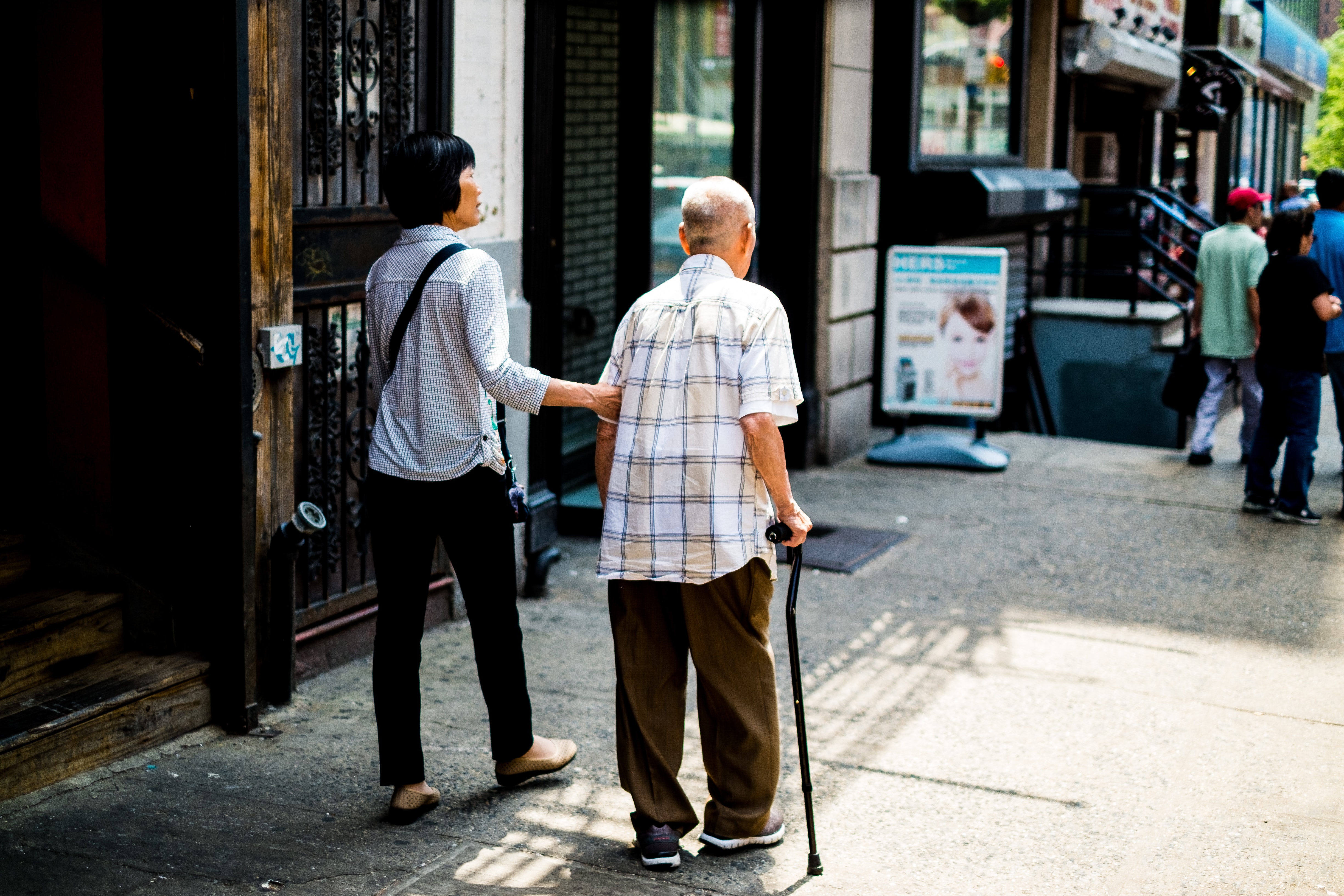 Innovations to prevent falls in the elderly