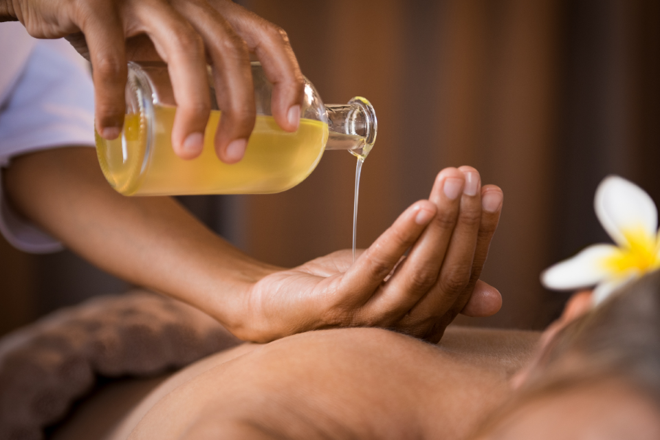 Asia MD_What is Ayurvedic Massage and How Can it Benefit You